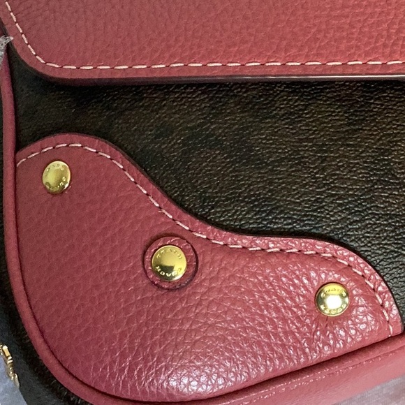 Coach purse - Picture 9 of 14